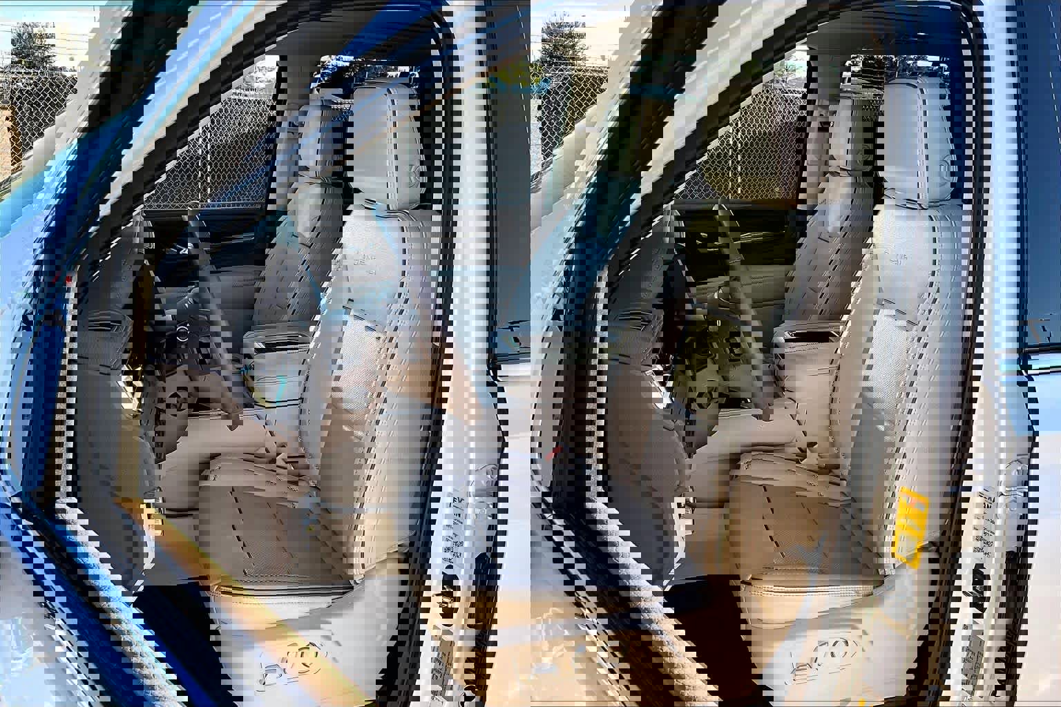 Used 2023 GMC Yukon Denali w/ Max Trailering Package image 7