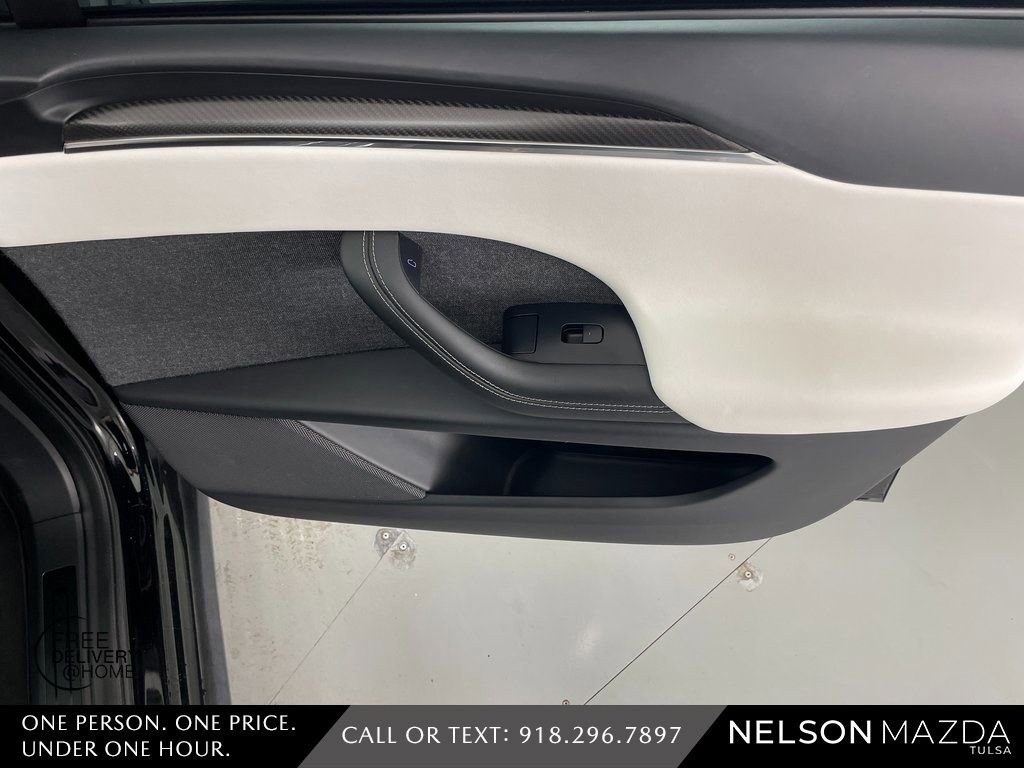 Used 2023 Tesla Model X Plaid image 40