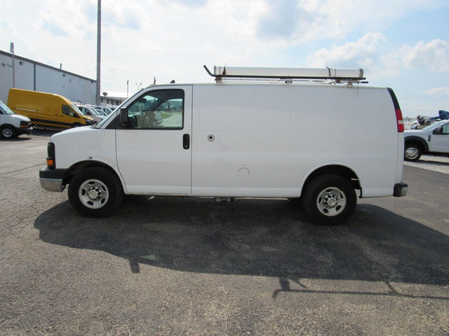 Used 2014 Chevrolet Express 2500 RWD image 6