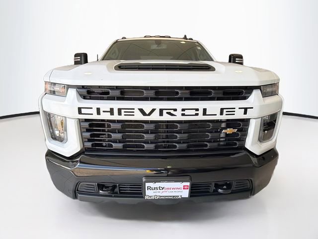 Used 2021 Chevrolet Silverado 2500 Custom w/ Custom Value Package image 2