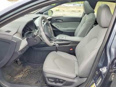 Used 2022 Toyota Avalon Limited w/ Advanced Safety Package FWD image 6