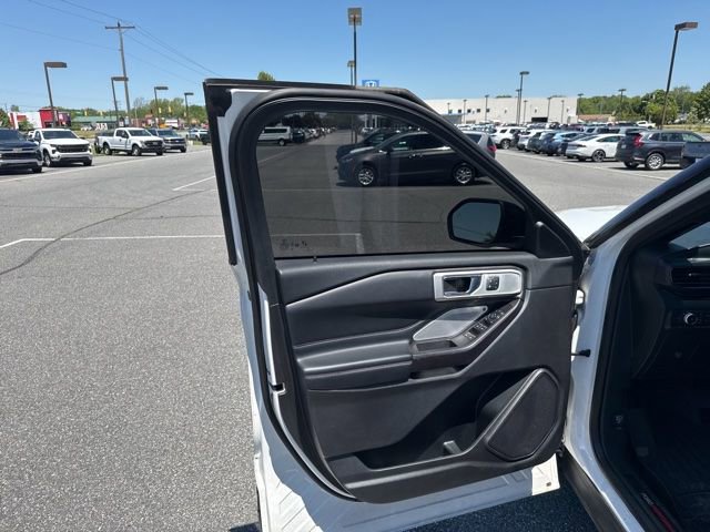 Used 2020 Ford Explorer ST w/ ST Street Pack AWD/4WD image 9