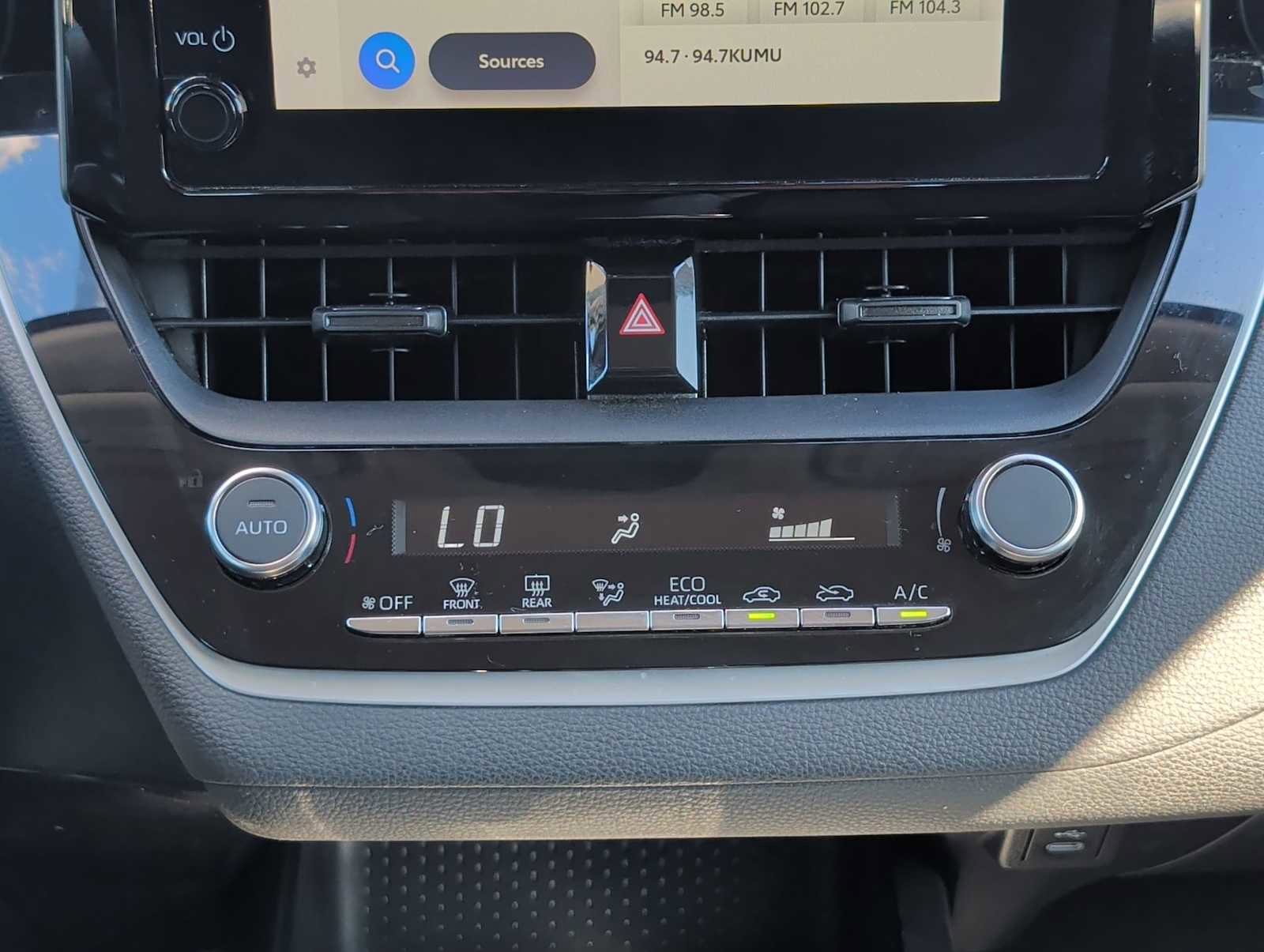 Used 2023 Toyota Corolla LE image 15