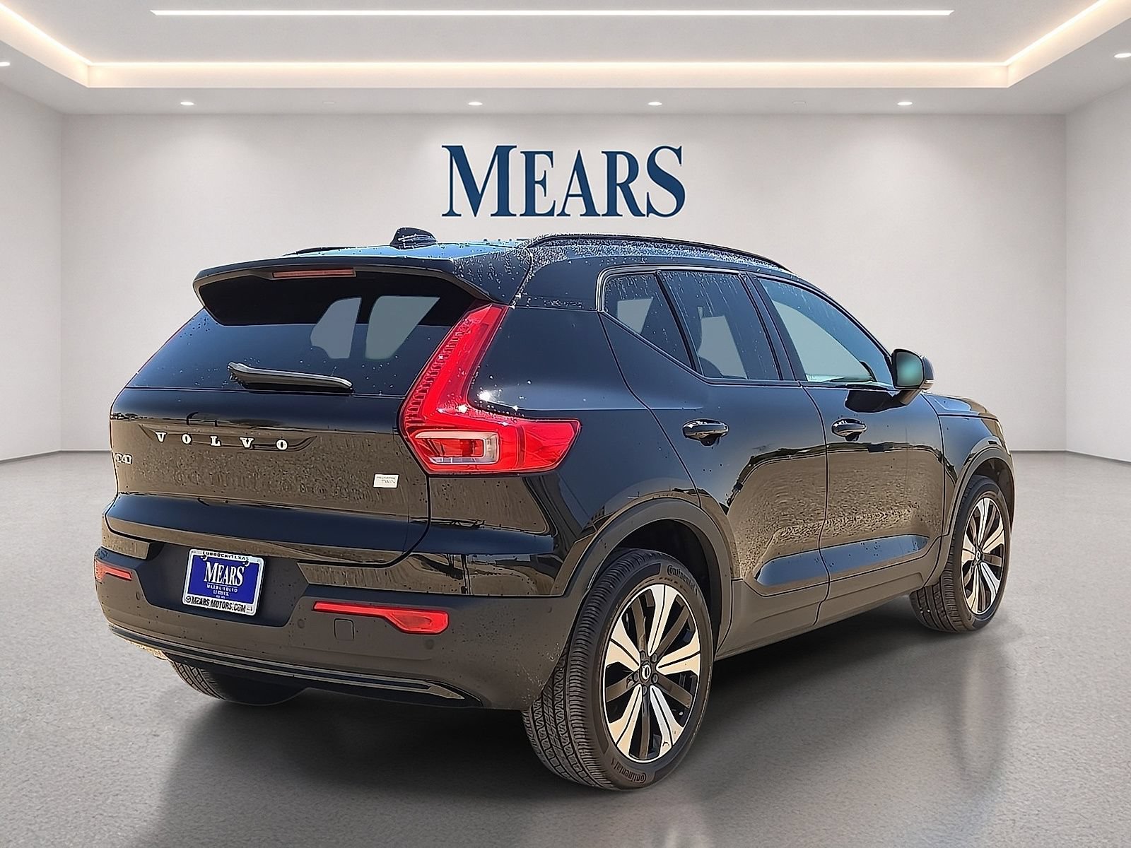Certified 2023 Volvo XC40 Recharge Plus AWD/4WD image 6