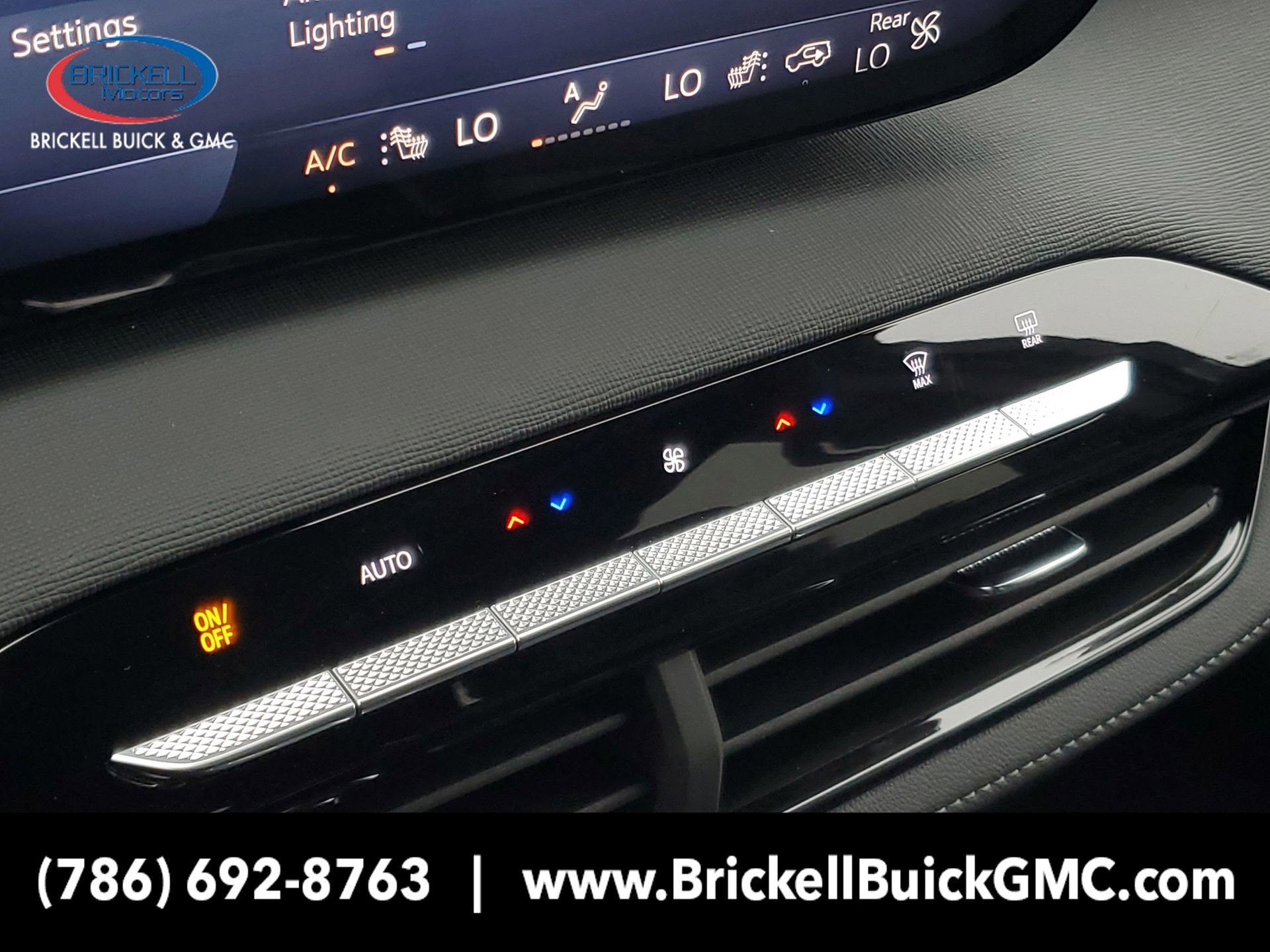 New 2025 Buick Enclave Preferred w/ Power Package image 29