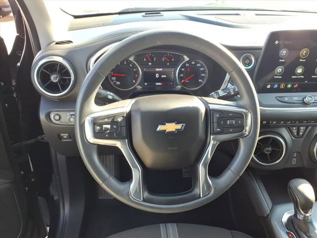 Used 2023 Chevrolet Blazer LT w/ Driver Confidence Package image 7