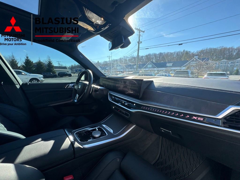 Used 2024 BMW X5 xDrive40i w/ Premium Package image 18