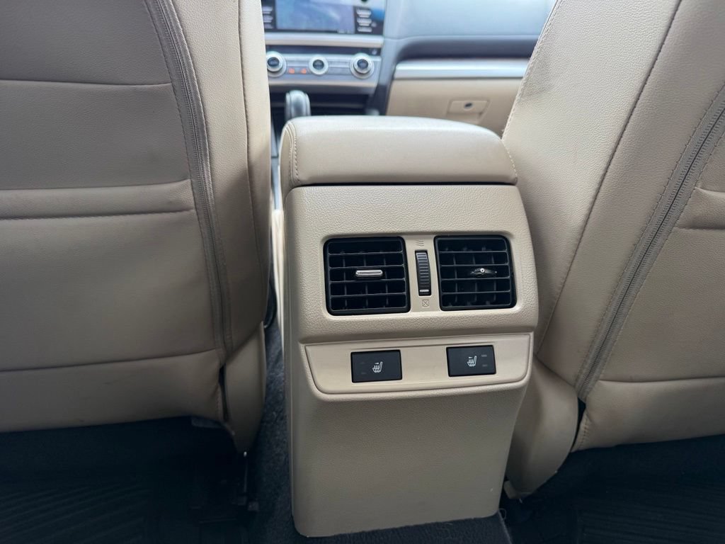 Used 2017 Subaru Outback 2.5i Limited AWD/4WD image 25
