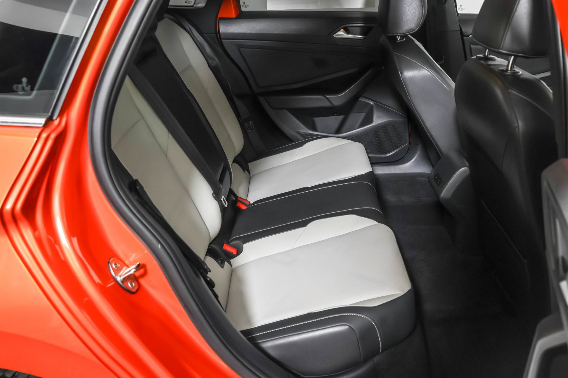 Used 2019 Volkswagen Jetta R-Line w/ R-Line Cold Weather Package FWD image 41