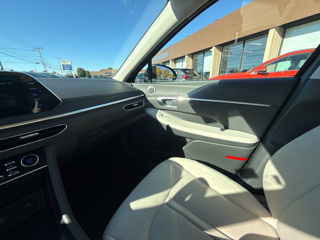 Used 2023 Hyundai Sonata SEL w/ Cargo Package FWD image 26
