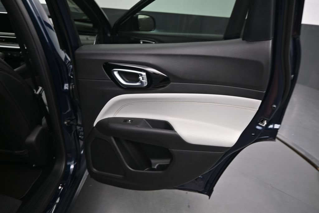 New 2026 Jeep Compass Limited AWD/4WD image 14