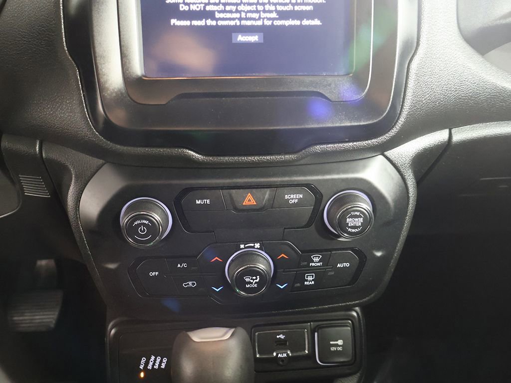 Used 2018 Jeep Renegade Latitude image 44