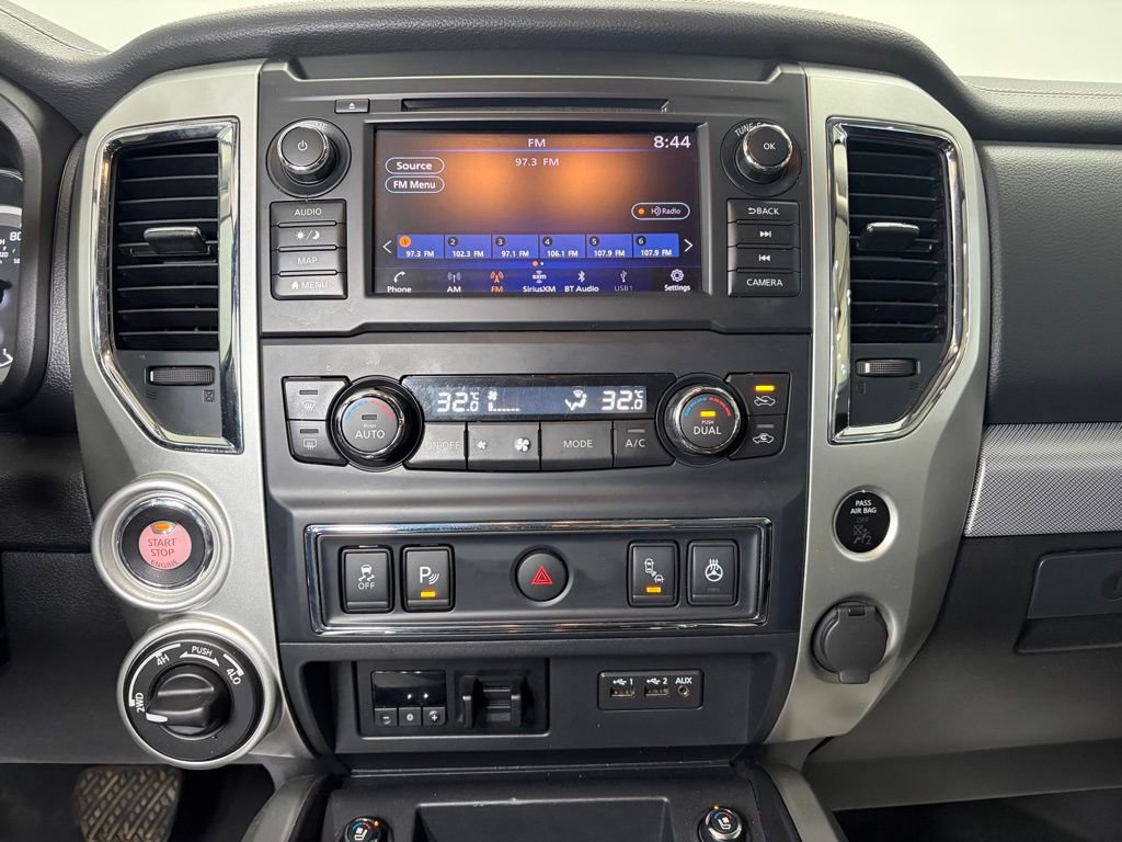 Used 2019 Nissan Titan PRO-4X image 13