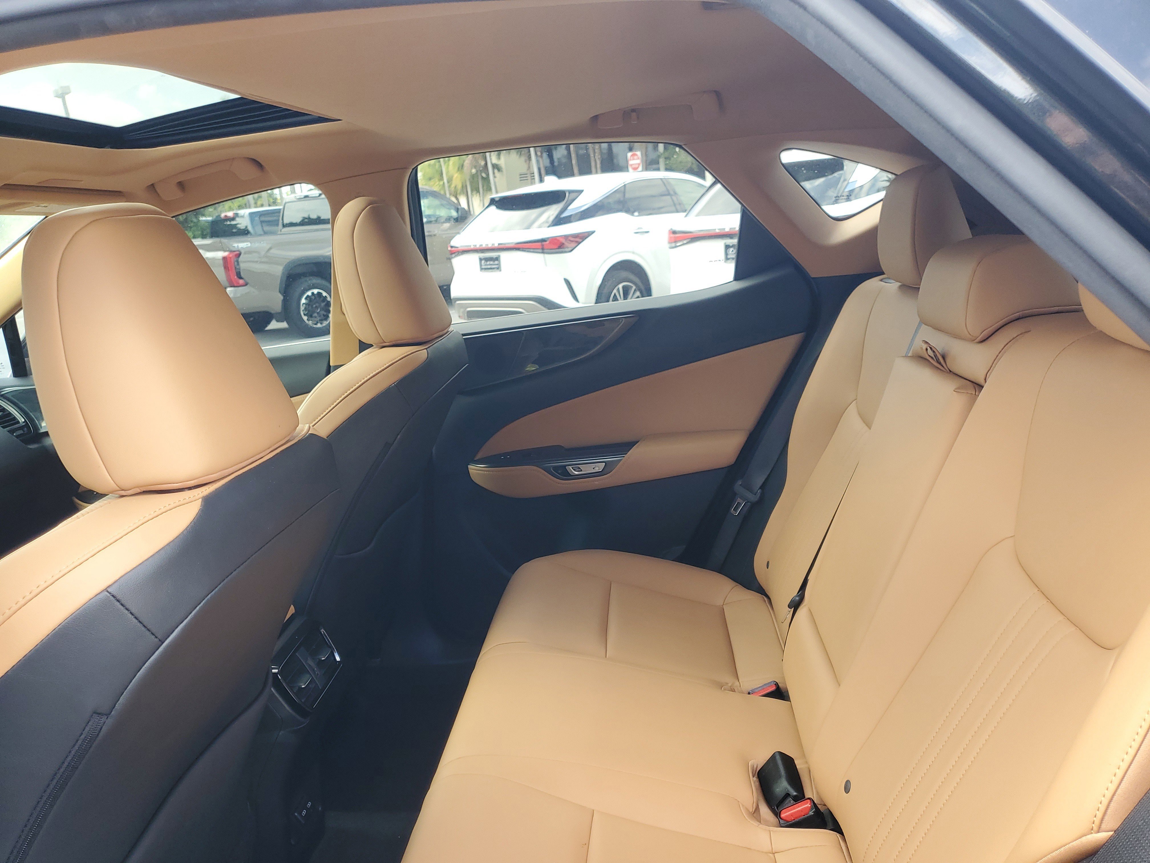 Used 2023 Lexus NX 250 FWD image 15