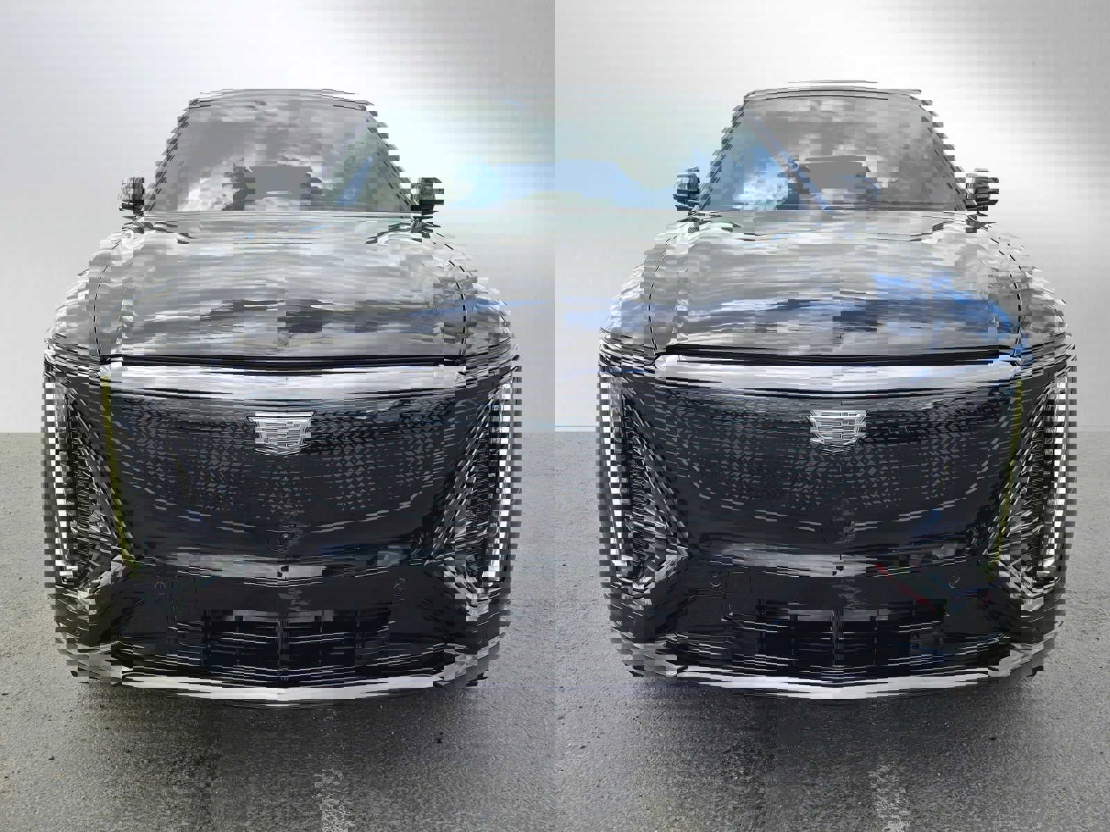 New 2024 Cadillac Lyriq Sport RWD image 2