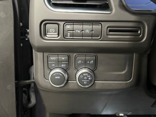 Used 2023 GMC Yukon SLT image 15