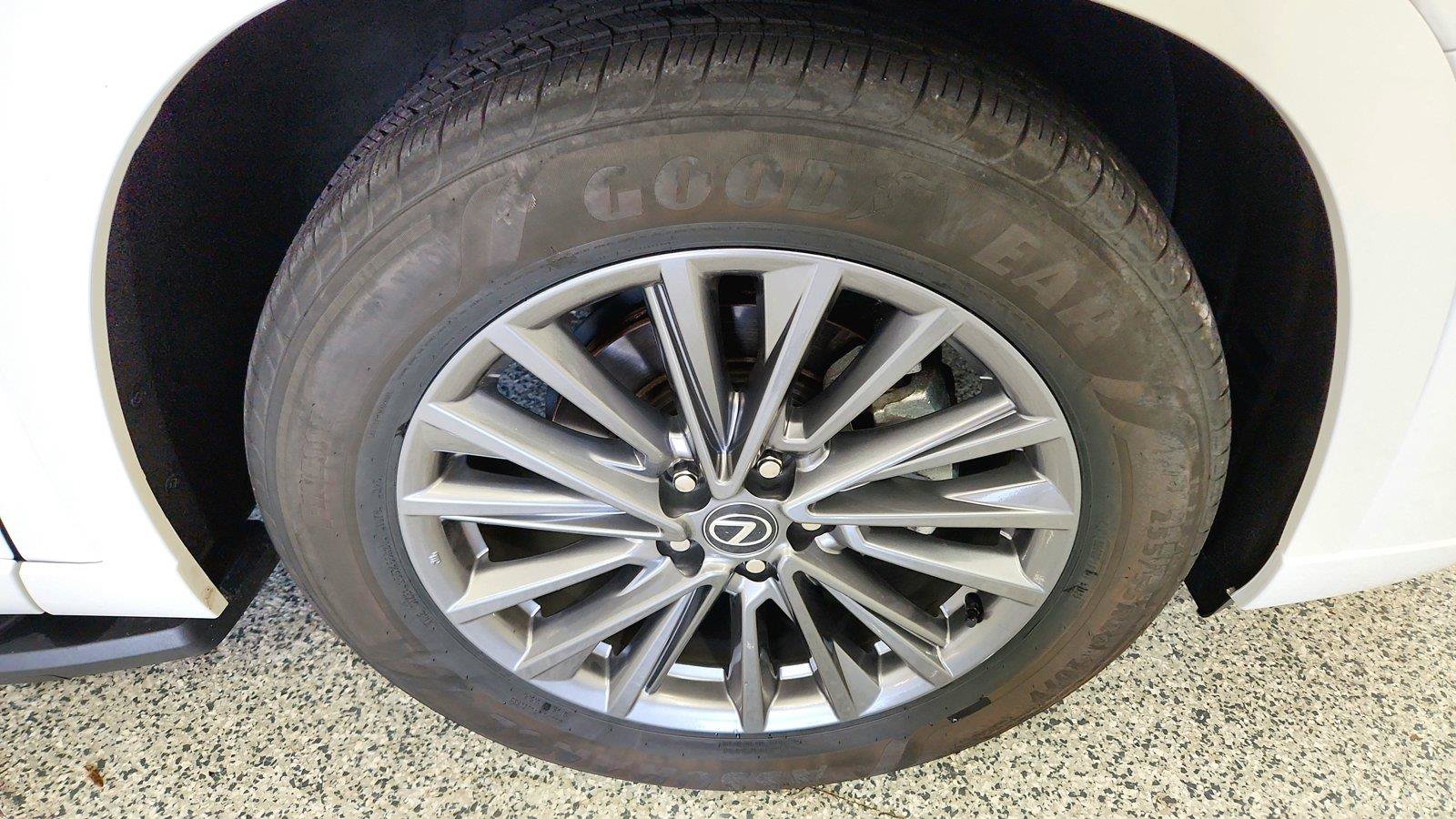 Used 2025 Lexus TX 350 AWD w/ Convenience Package image 31