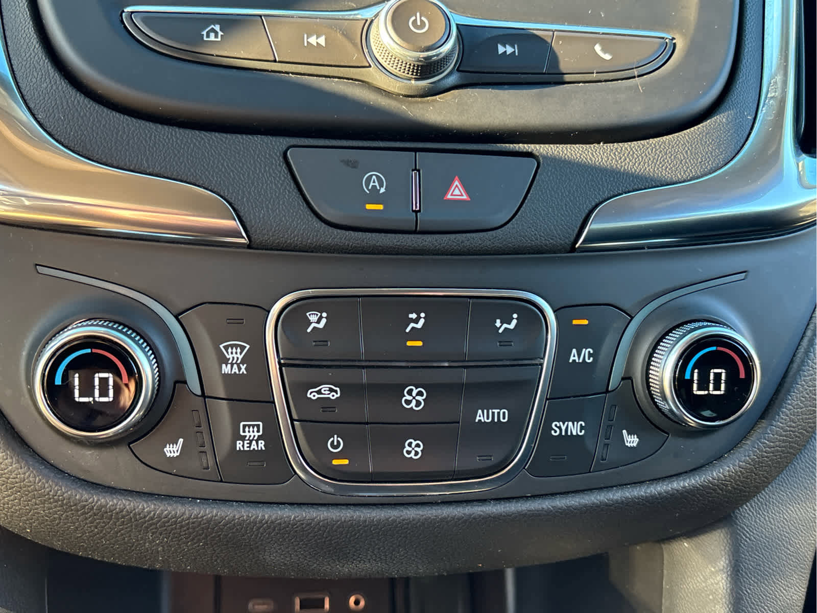 Certified 2024 Chevrolet Equinox LT image 18