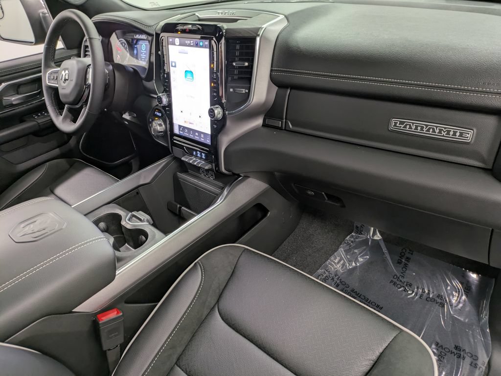 Used 2026 RAM 1500 Laramie AWD/4WD image 31