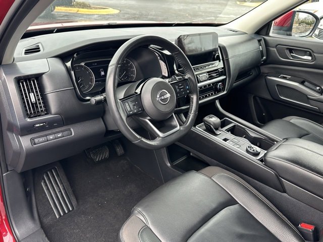 Certified 2023 Nissan Pathfinder SL image 29