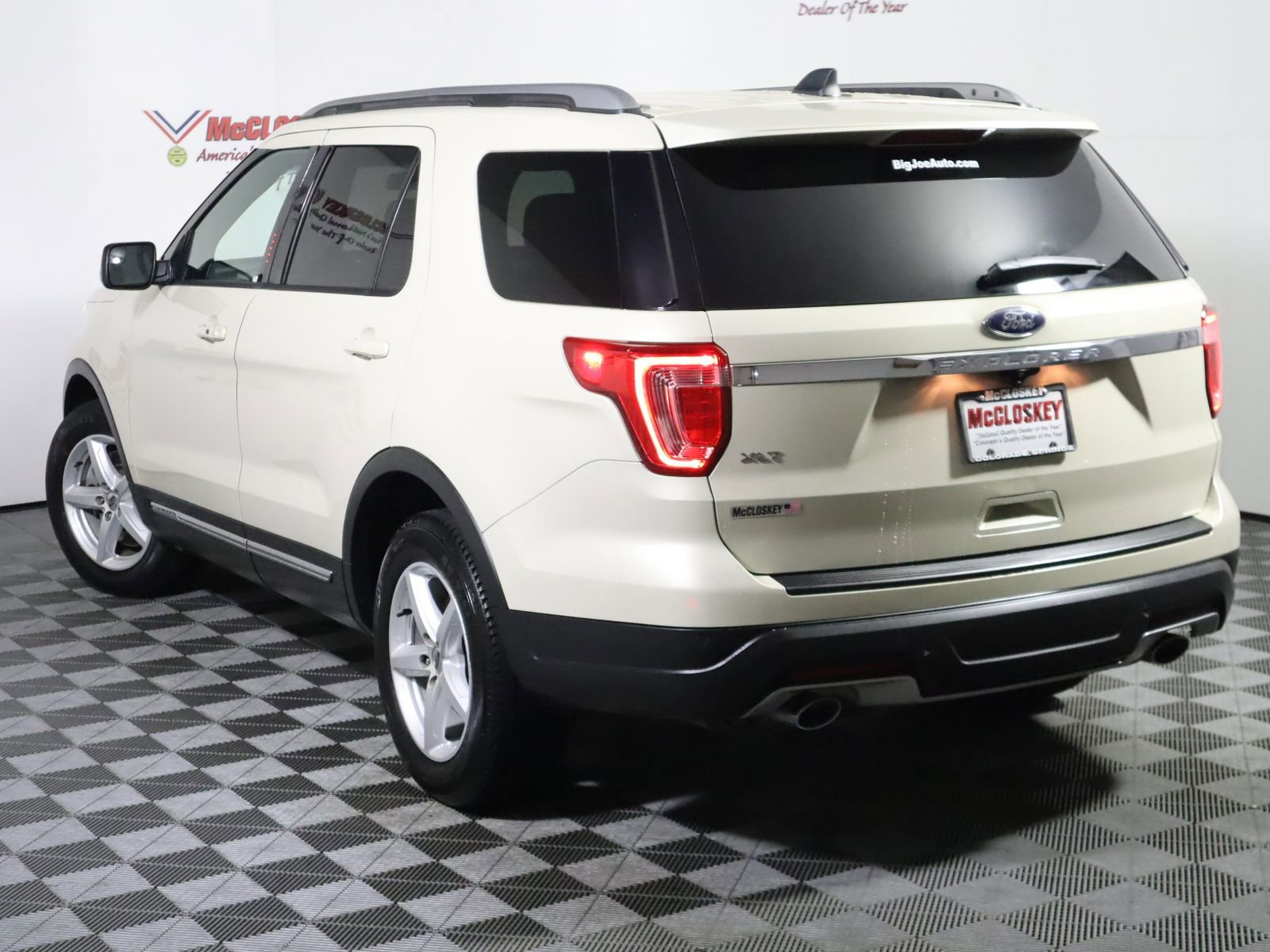 Used 2018 Ford Explorer XLT FWD image 12