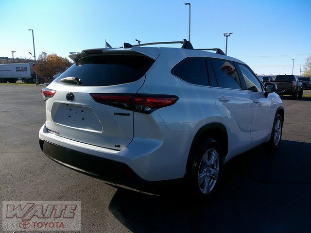 Certified 2023 Toyota Highlander LE video 2