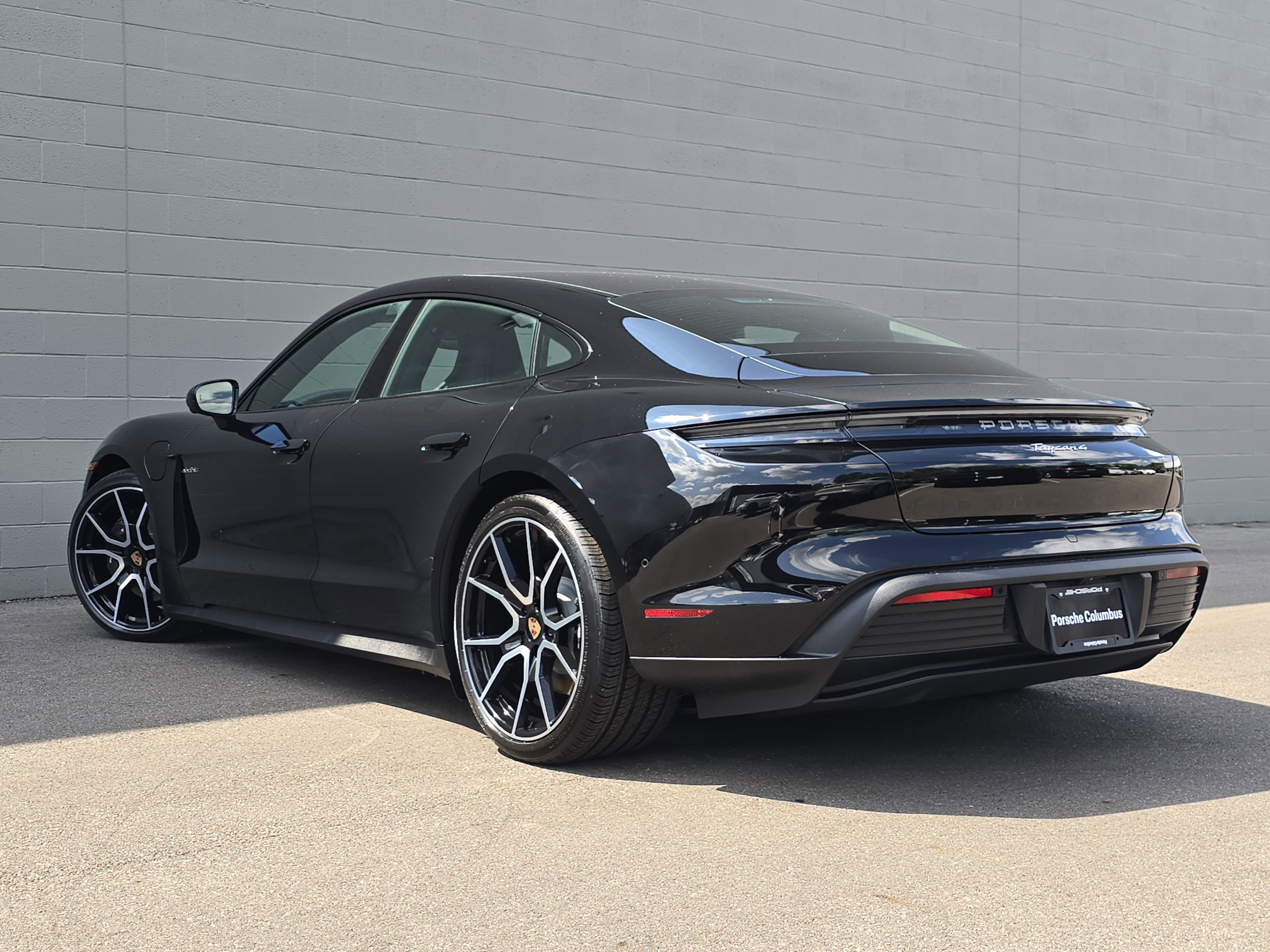 New 2025 Porsche Taycan image 3