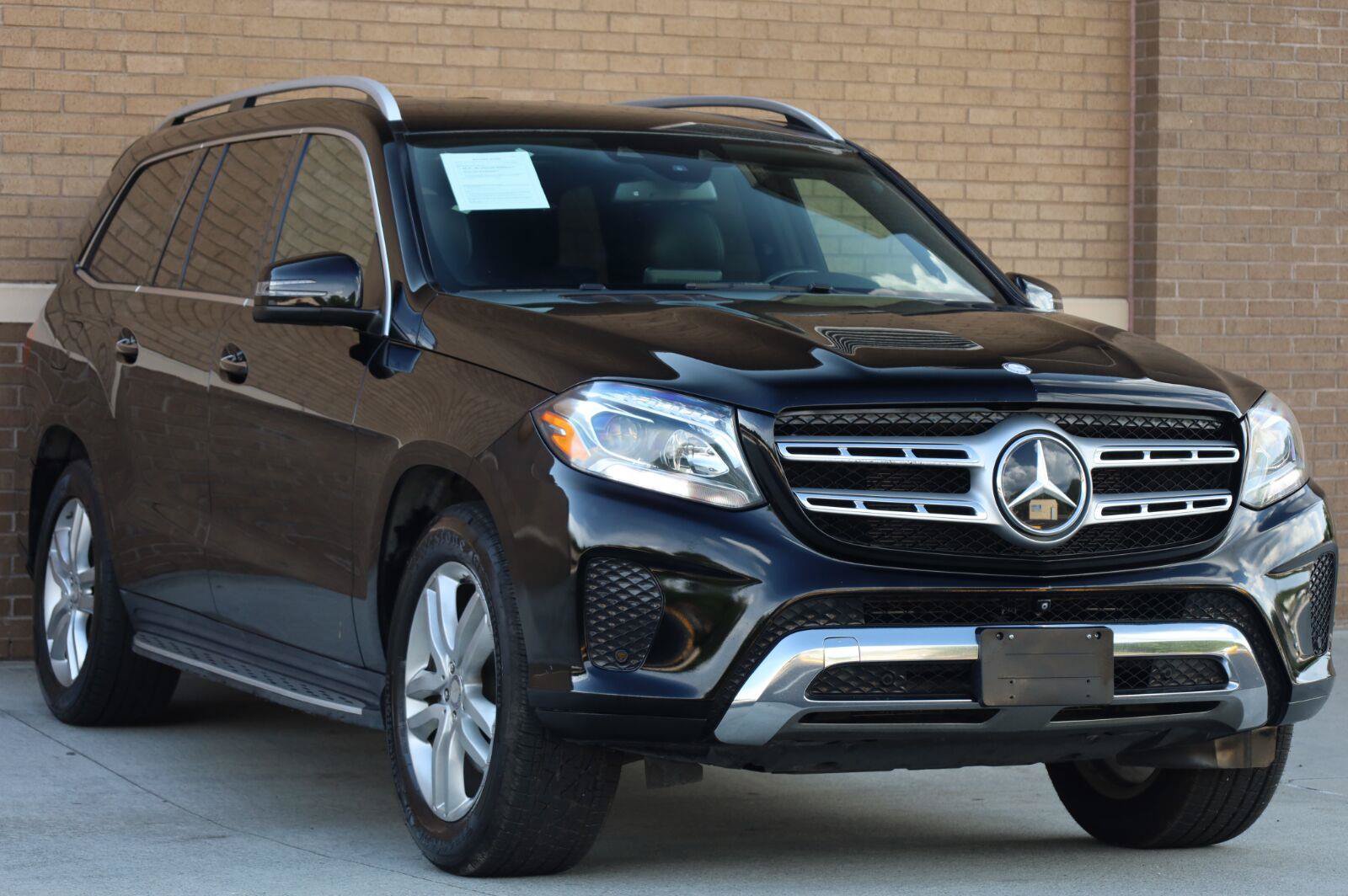 Used 2017 Mercedes-Benz GLS 450 4MATIC image 5