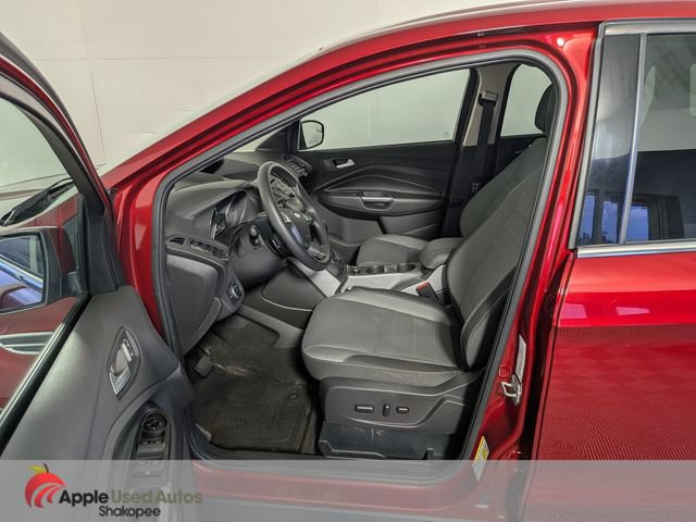 Used 2016 Ford Escape SE w/ SE Cold Weather Package AWD/4WD image 10