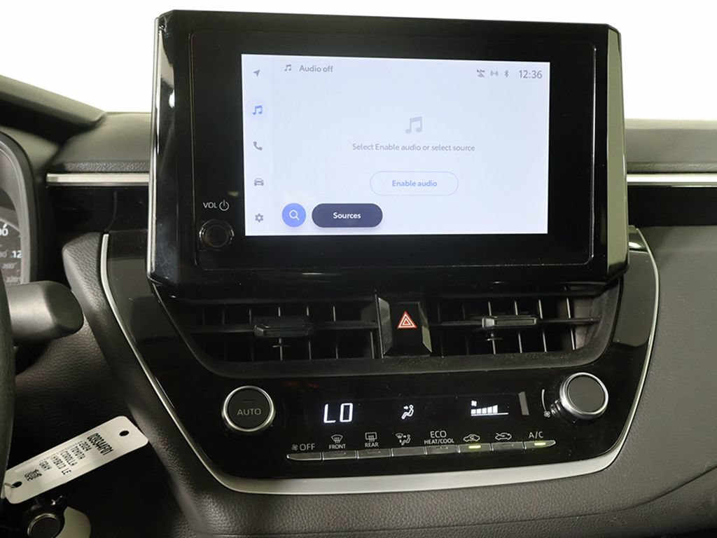 Used 2024 Toyota Corolla LE FWD image 38
