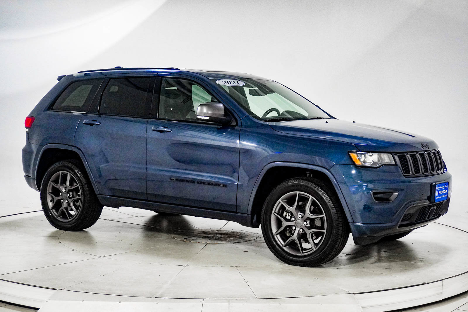 Used 2021 Jeep Grand Cherokee Limited w/ Quick Order Package 28K 80th AWD/4WD image 12