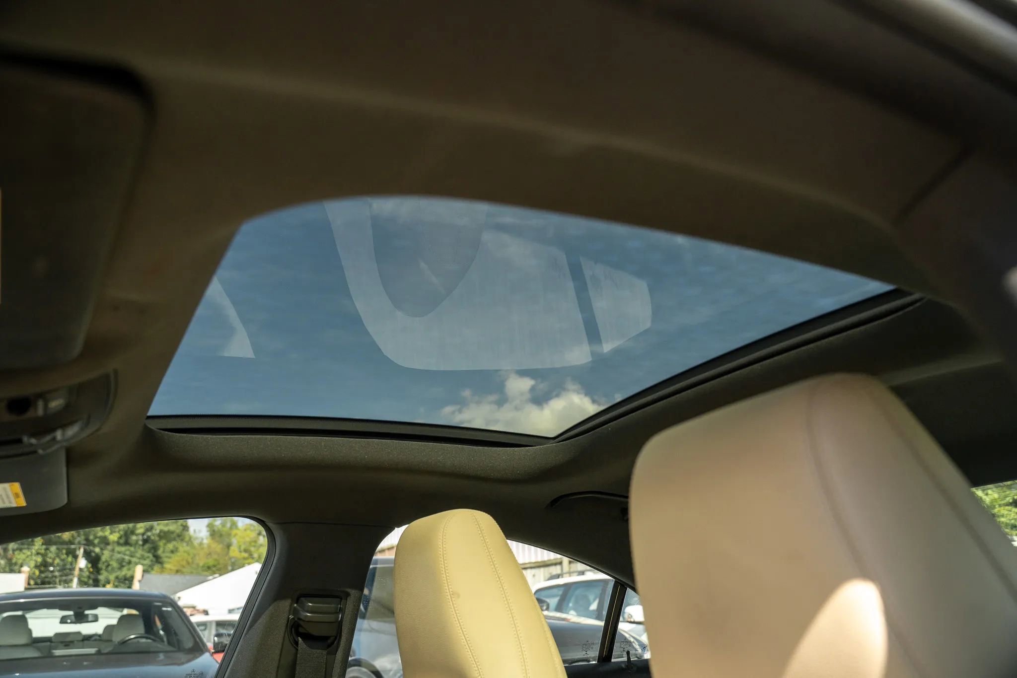 Used 2018 Mercedes-Benz CLA 250 image 16