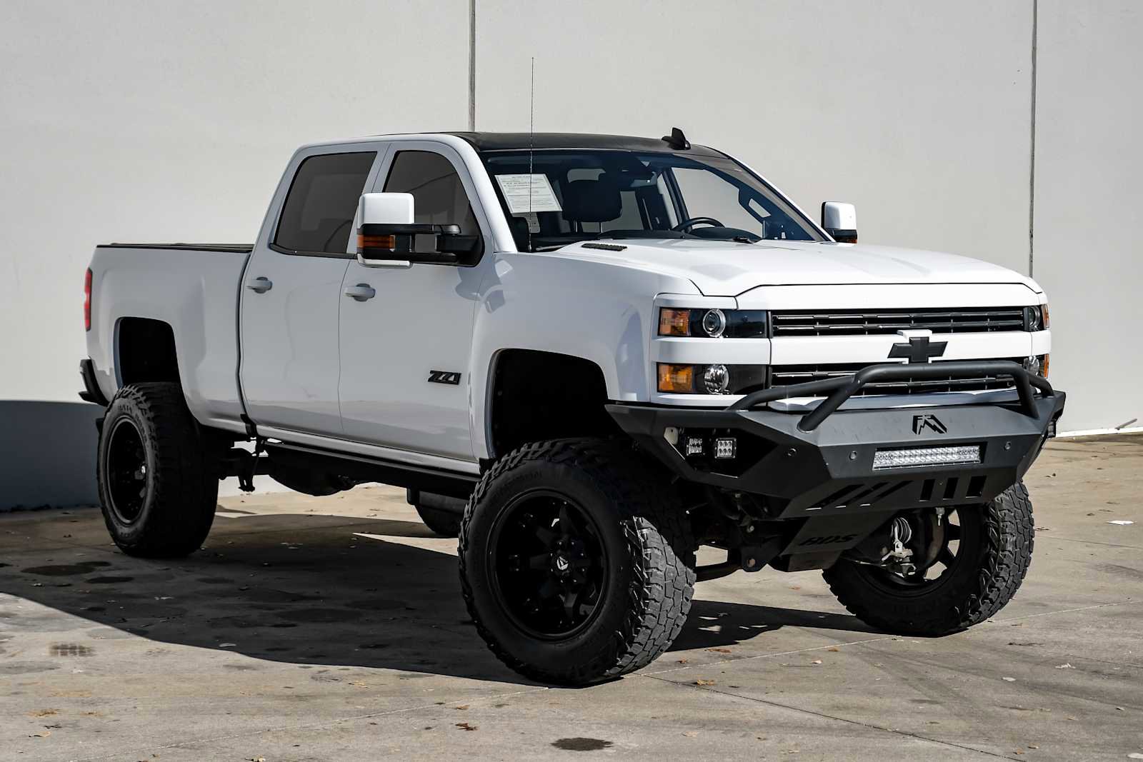 Used 2016 Chevrolet Silverado 3500 LTZ w/ Duramax Plus Package image 7