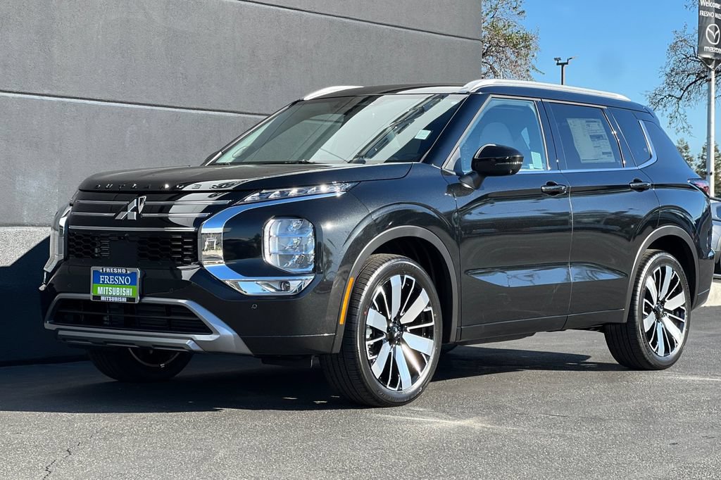 New 2026 Mitsubishi Outlander SEL FWD image 9