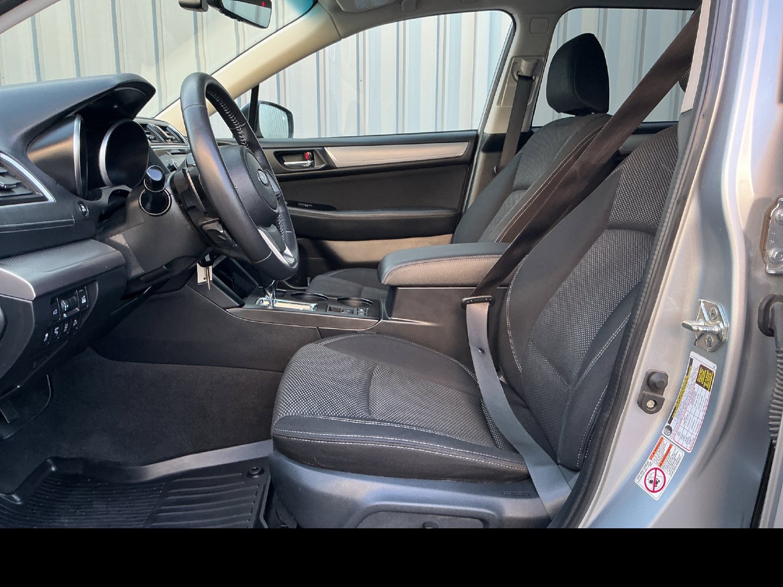 Used 2018 Subaru Outback 2.5i Premium AWD/4WD image 10