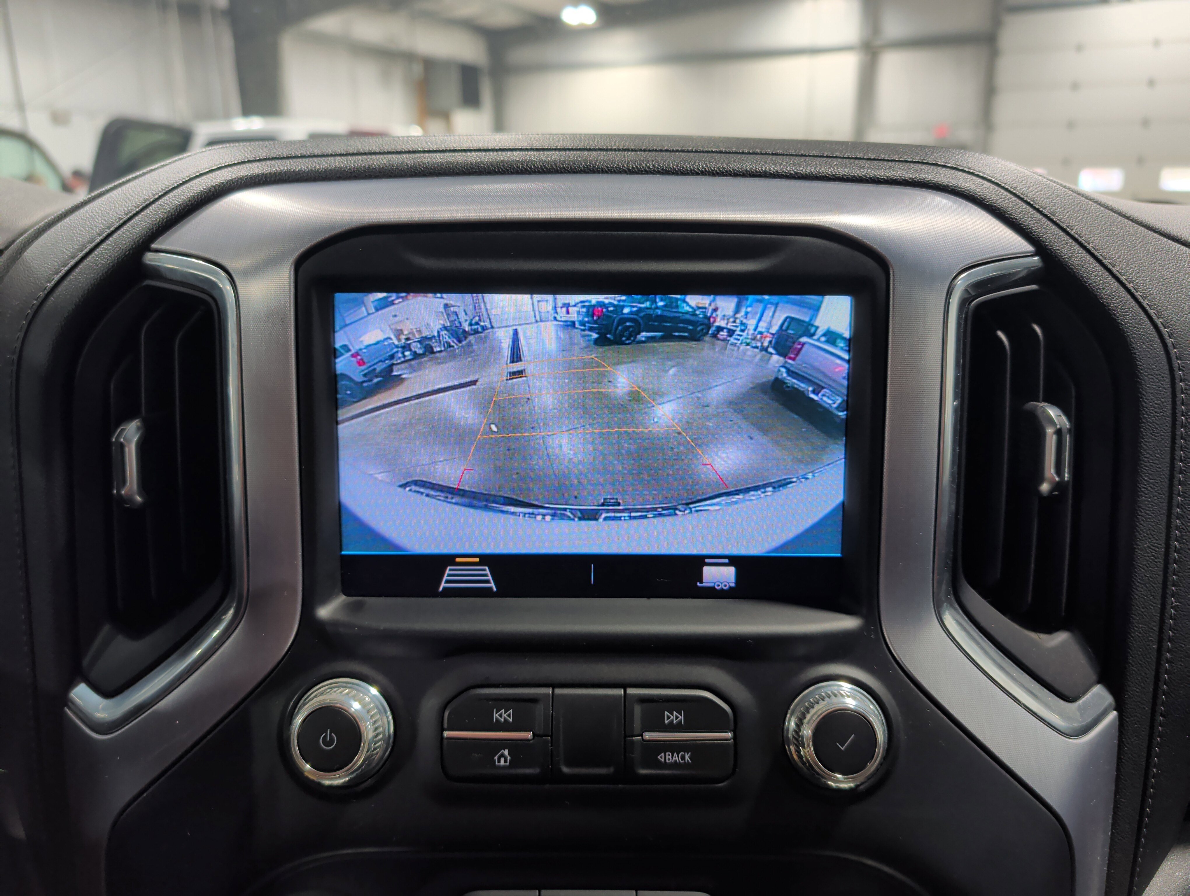 Used 2021 GMC Sierra 2500 SLE image 12