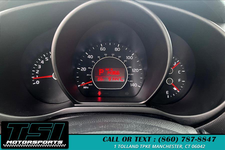 Used 2015 Kia Soul + image 20