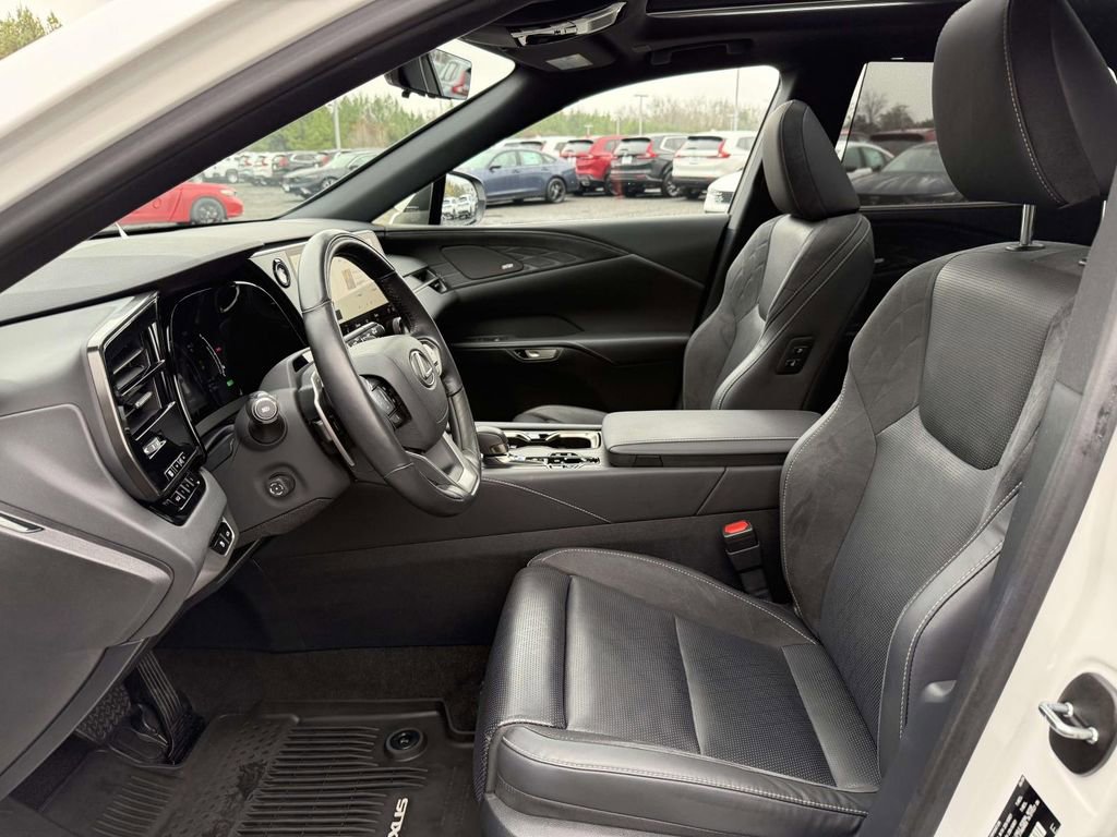 Used 2024 Lexus RX 450h AWD w/ Convenience Package image 14