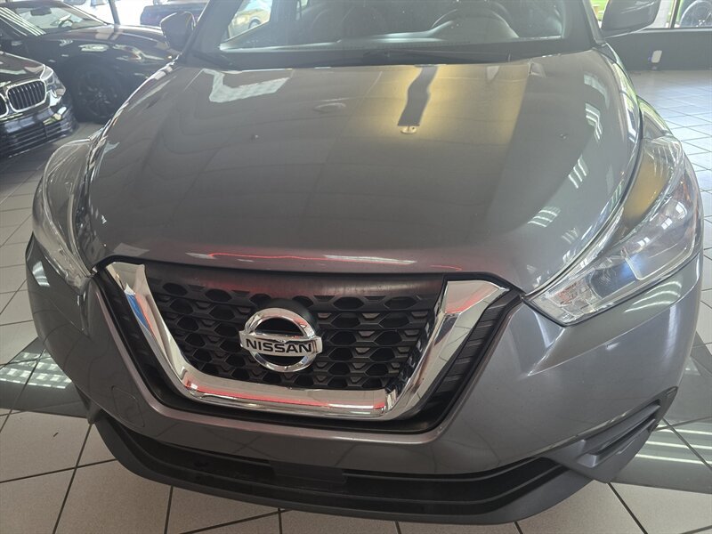 Used 2020 Nissan Kicks SV FWD image 33