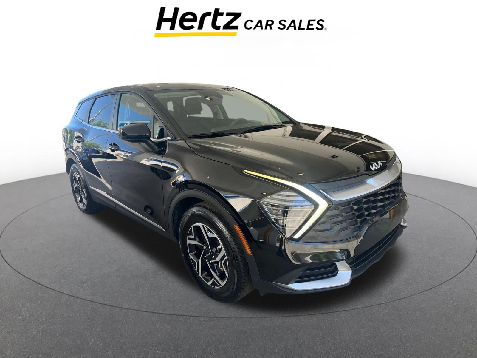 Used 2025 Kia Sportage LX image 1
