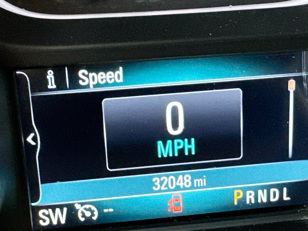 Used 2020 Buick Envision Essence FWD image 14