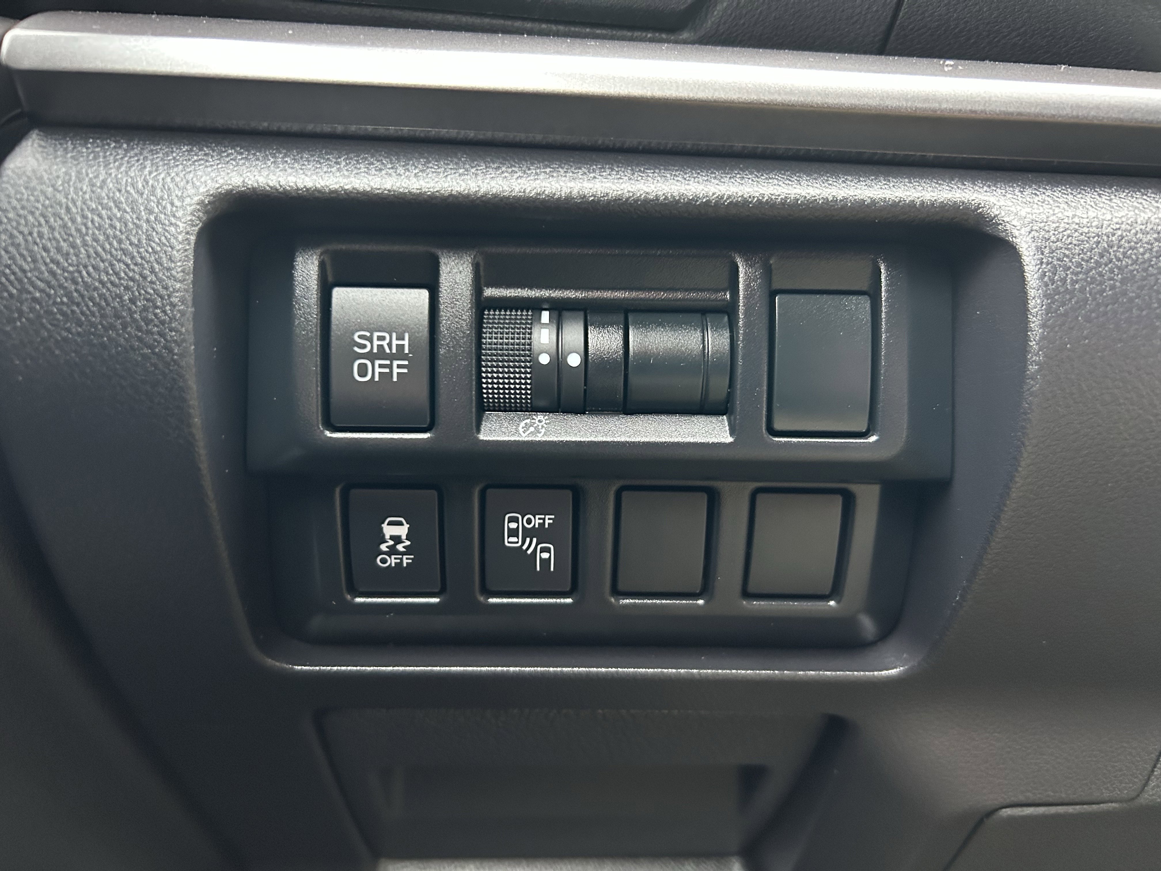 Used 2019 Subaru Impreza 2.0i Limited image 21