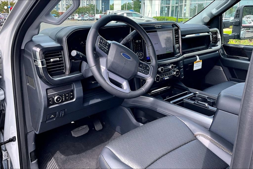 New 2026 Ford F250 Lariat w/ Black Appearance Package AWD/4WD image 6