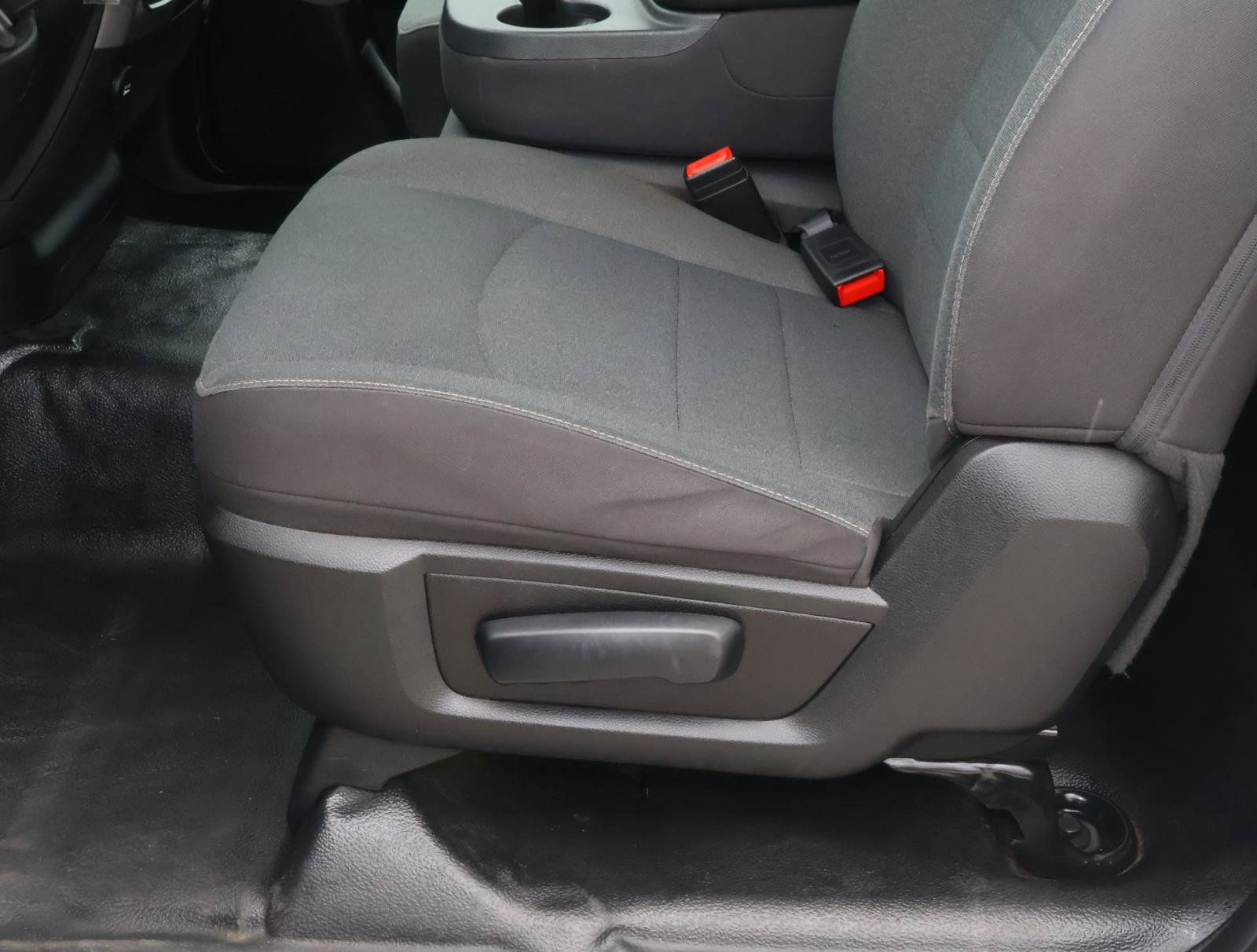 Used 2022 RAM 1500 Tradesman w/ Power & Remote Entry Group RWD image 11