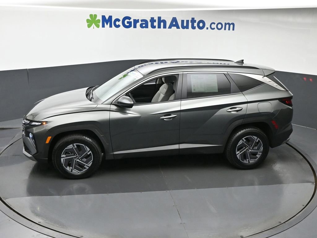 Used 2025 Hyundai Tucson Blue image 19