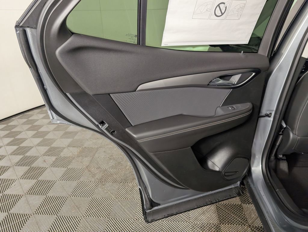 New 2025 Buick Envision Sport Touring image 28
