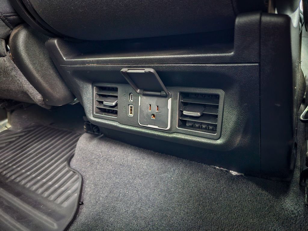 Certified 2024 GMC Sierra 1500 SLE w/ Preferred Package image 35