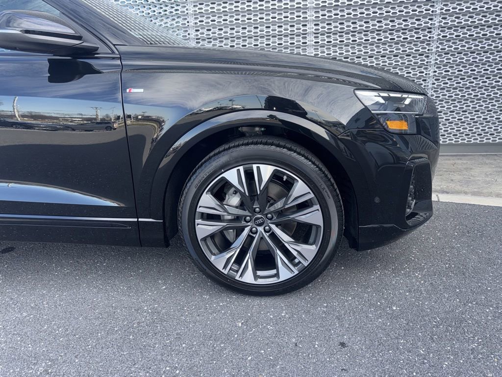 New 2026 Audi Q8 Premium Plus image 3