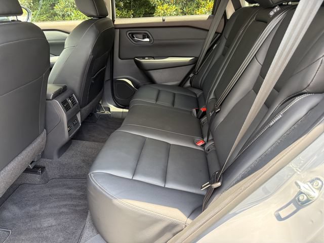 Certified 2023 Nissan Rogue SL w/ SL Premium Package FWD image 23