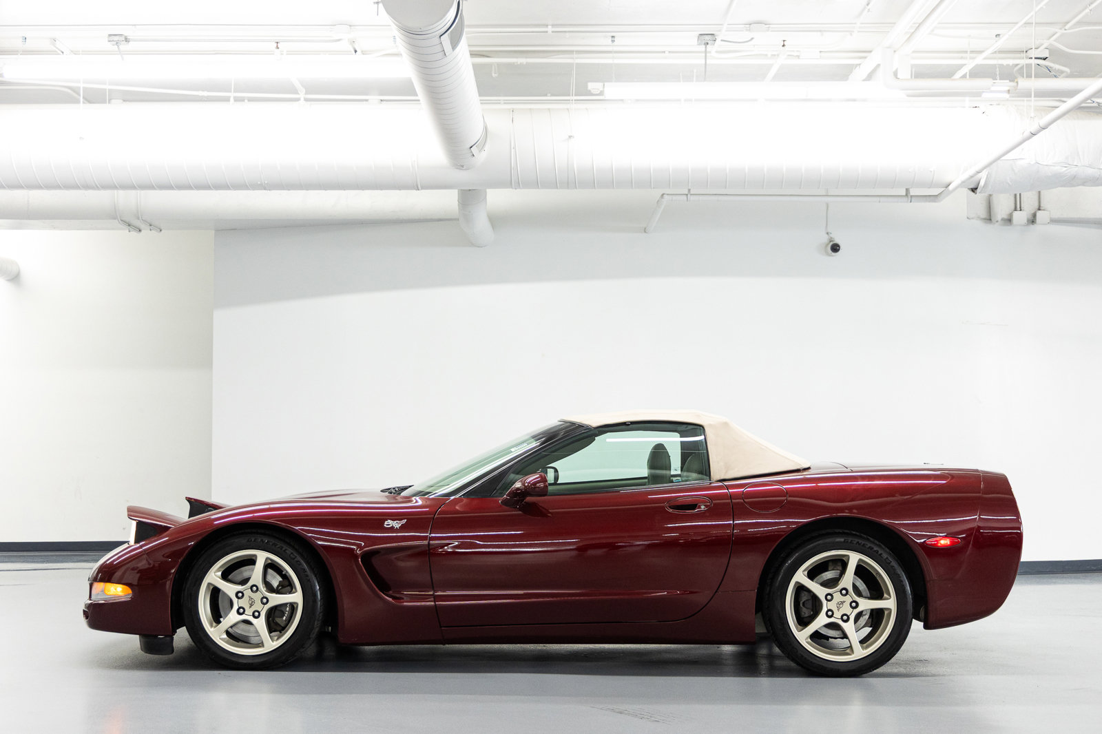 Used 2003 Chevrolet Corvette Convertible w/ Preferred Equipment Group1 RWD image 7